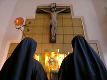 adoracija pred Najsvetej&scaron;im, kapela karmela v Sori